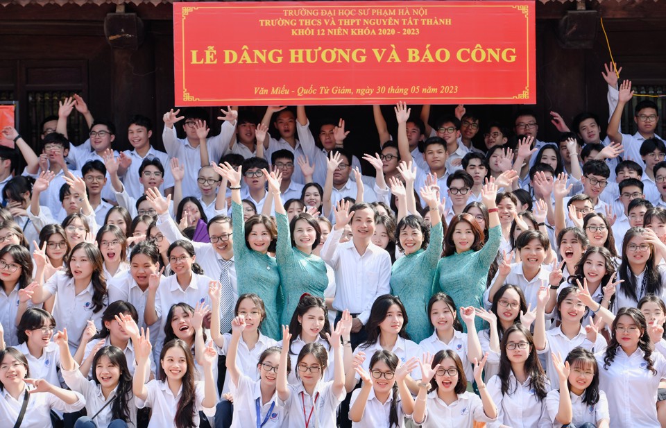 Dược học